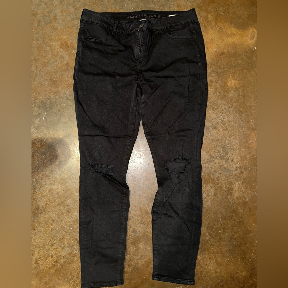 American Eagle Ne(x)t Level Strerch Black Skinny Jeans w/ Holes